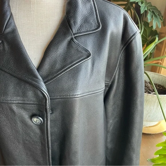 Vintage London Fog Leather Jacket - Picture 15 of 16